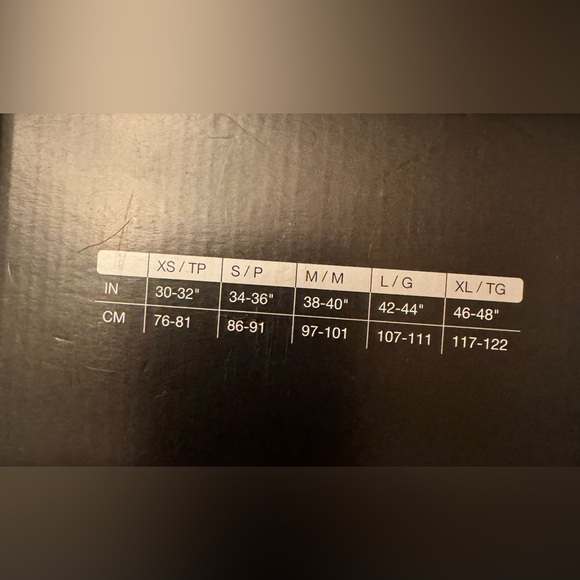 NIKE Men's 2-Pk. Dri-FIT Essential Cotton Stretch V-Neck White Shirt - Picture 9 of 10